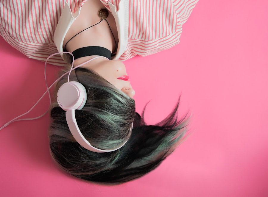 Photo body listening