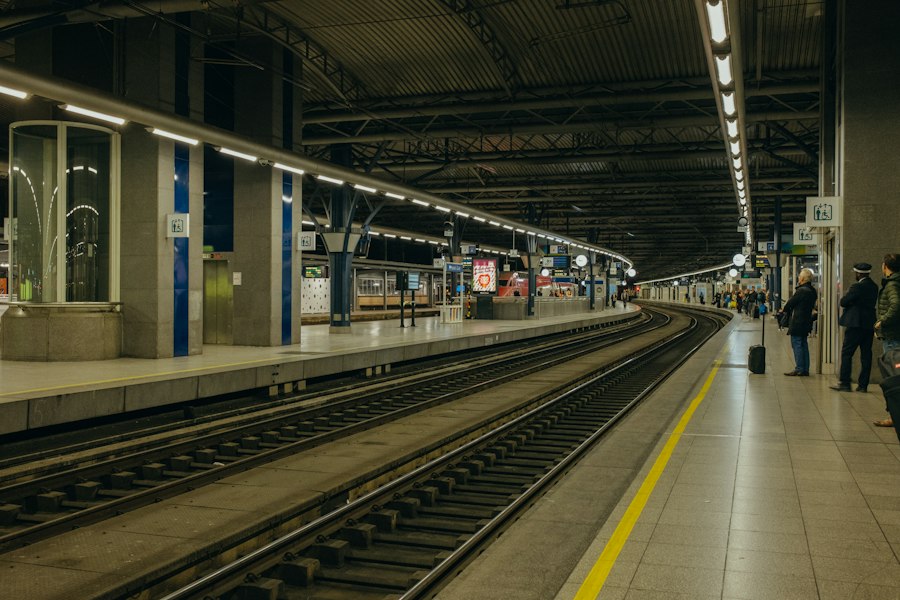Photo train station operations overview