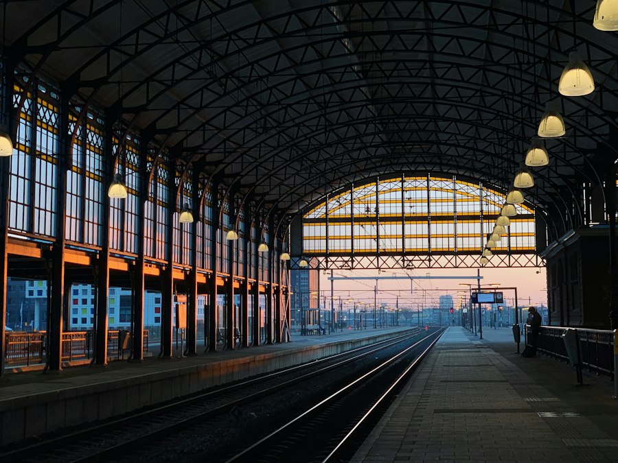 Photo train station operations guide